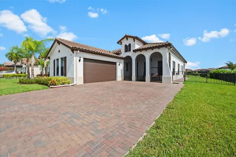 4939 Iron Horse Way, Ave Maria FL 34142