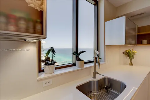 16275 Collins Ave # 2602, Sunny Isles Beach FL 33160