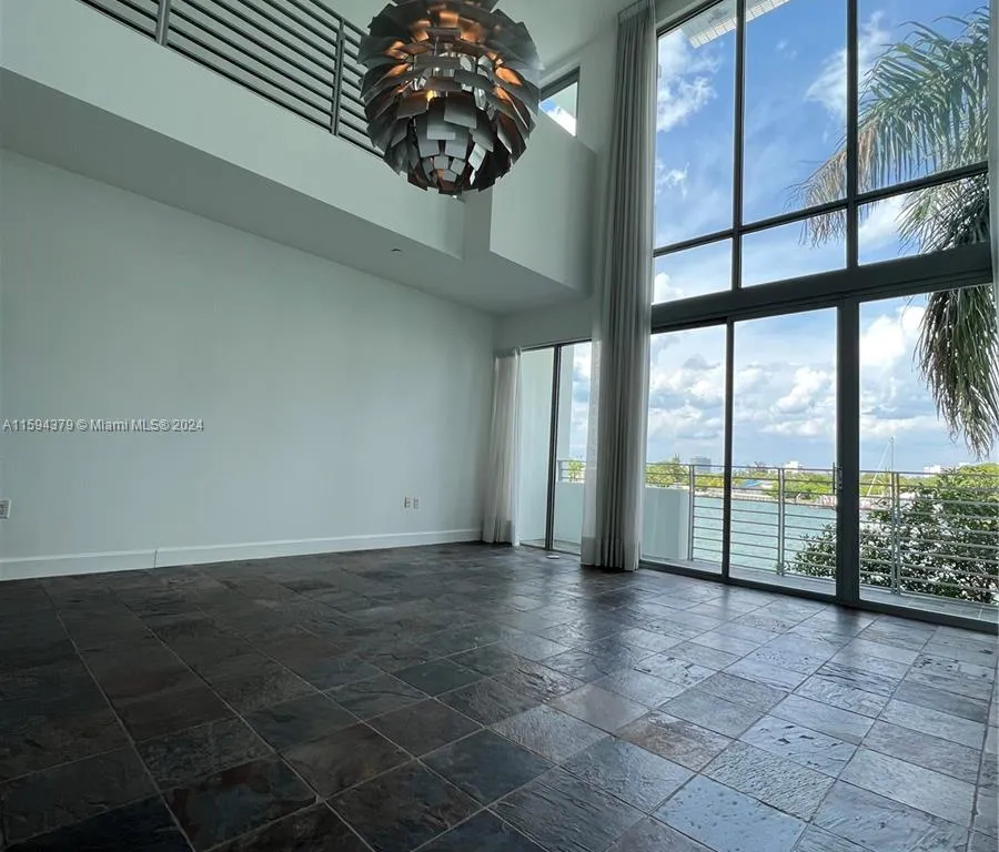 171 N Shore Dr # 2, Miami Beach FL 33141