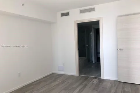 801 S Miami Ave # 2510, Miami FL 33130