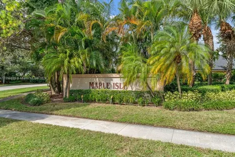 105 Waterbridge Lane, Jupiter FL 33458