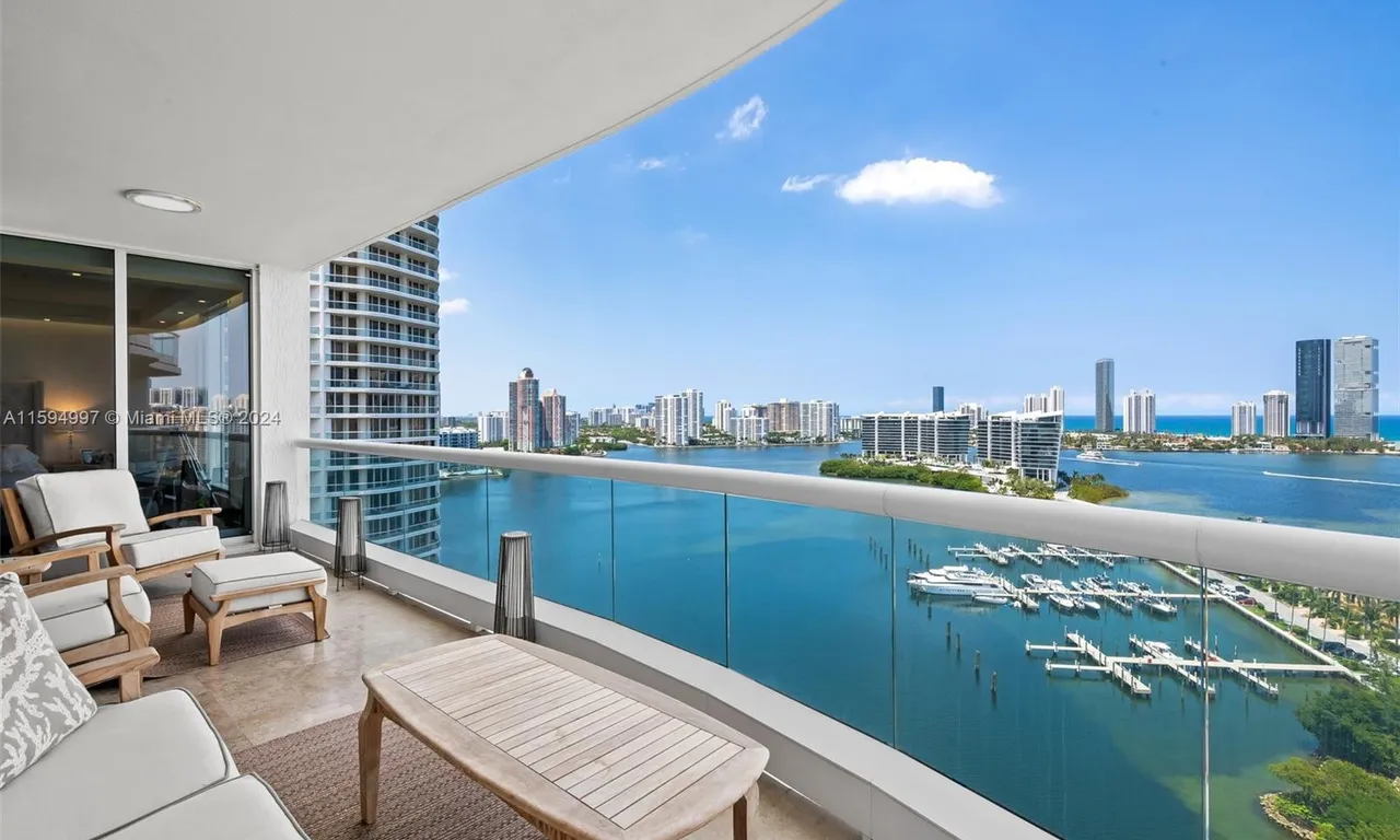 6000 Island Blvd # 2102, Aventura FL 33160