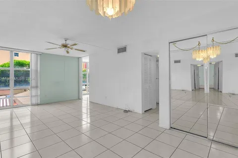 200 172nd St # 222, Sunny Isles Beach FL 33160