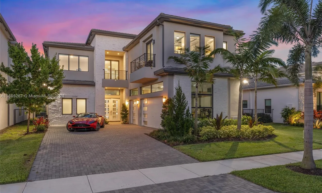 17104 Cappuccino Way, Boca Raton FL 33496