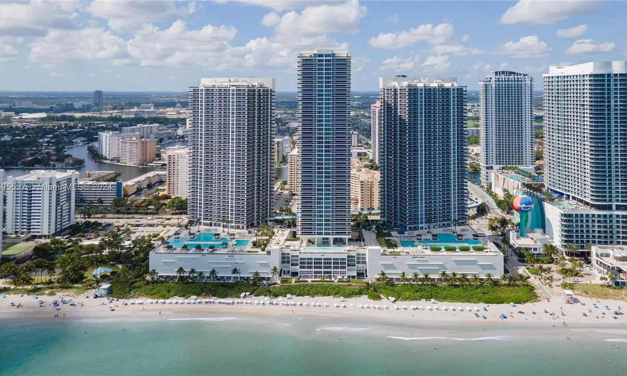 1850 S Ocean Dr # 1207, Hallandale Beach FL 33009