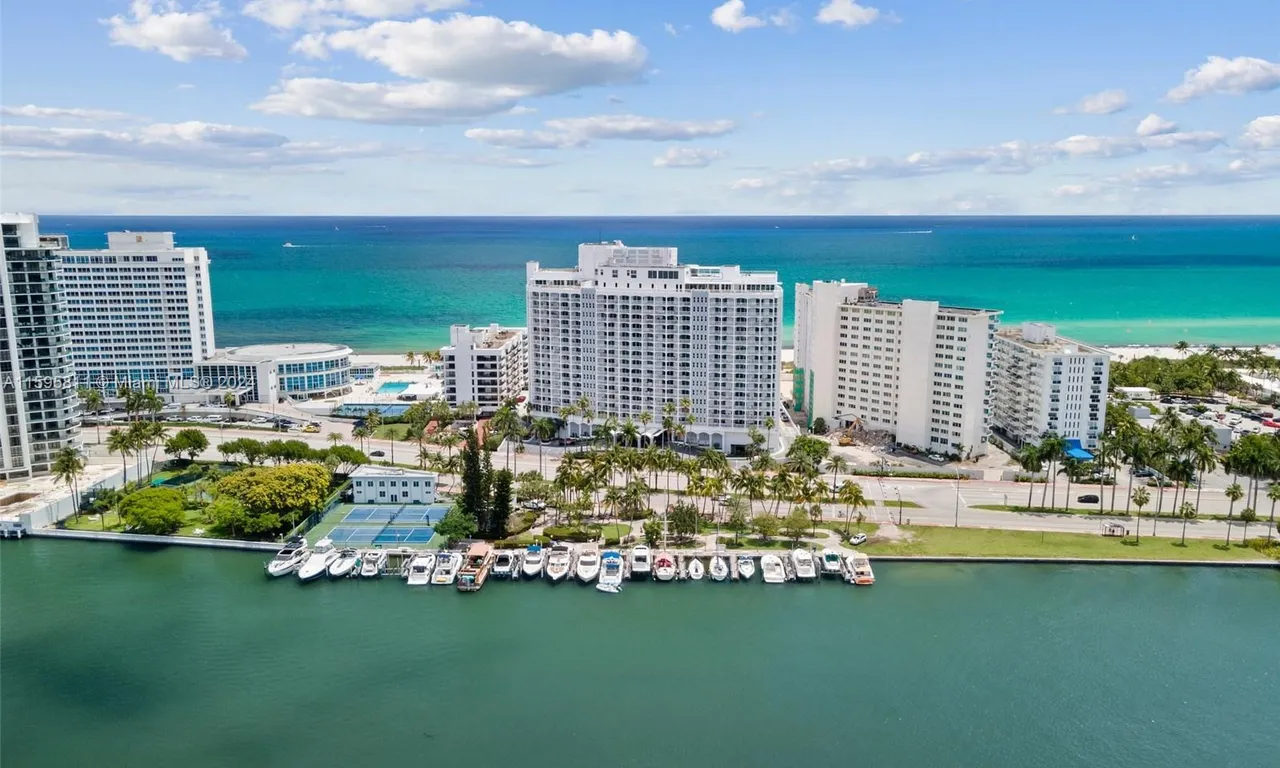 5401 Collins Ave # 1226, Miami Beach FL 33140