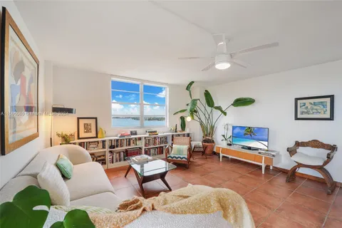 5 Island Ave # 11H, Miami Beach FL 33139