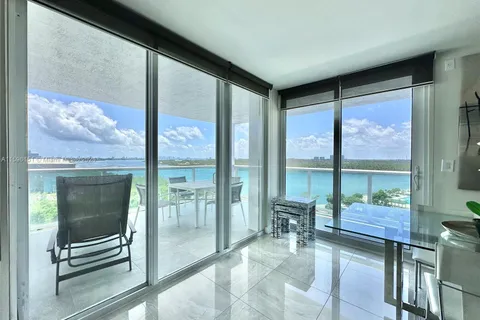 100 Bayview Dr # 1127, Sunny Isles Beach FL 33160