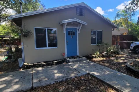 431 NE 132, North Miami FL 33161