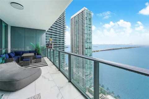 480 NE 31st St # 2902, Miami FL 33137