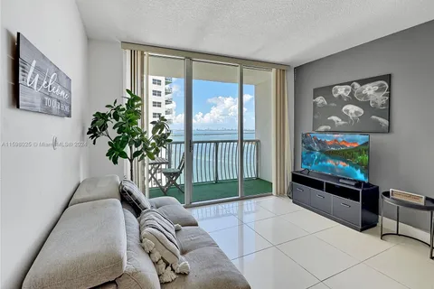 1750 N Bayshore Dr # 3203, Miami FL 33132