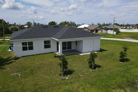 1808 NW 12TH  Cape coral, Other City - In The State Of Florida FL 33993