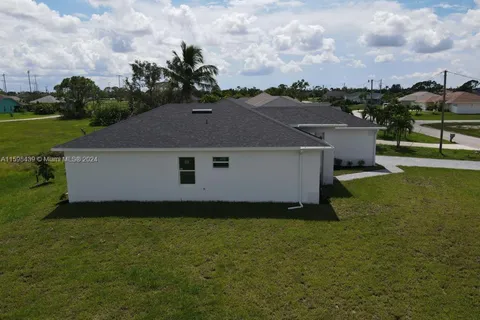 1808 NW 12TH  Cape coral, Other City - In The State Of Florida FL 33993