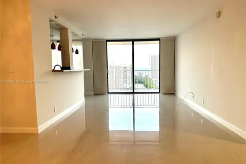 290 174th # 2417, Sunny Isles Beach FL 33160