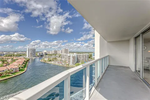 3800 S Ocean Dr # 1606, Hollywood FL 33019