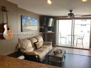 345 Ocean Dr # 714, Miami Beach FL 33139