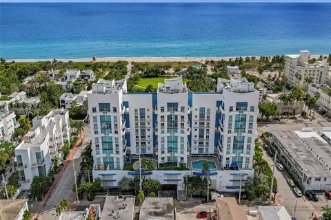 7600 Collins Ave # 1208, Miami Beach FL 33141