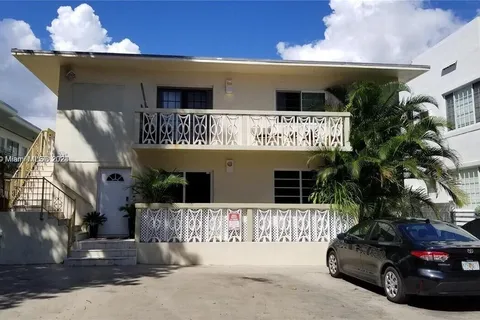 944 Meridian Ave # 4, Miami Beach FL 33139