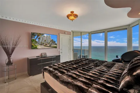 17555 Collins Ave # 2703, Sunny Isles Beach FL 33160