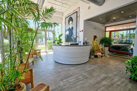 426 Jefferson Ave # 300, Miami Beach FL 33139