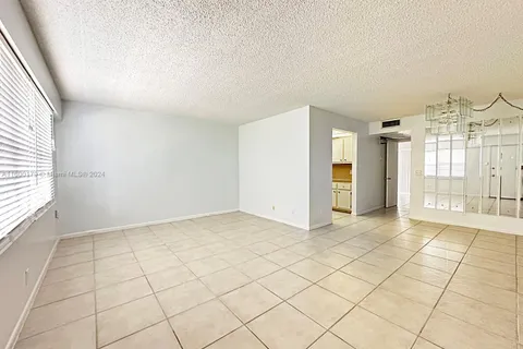 251 SW 132nd Way # 404H, Pembroke Pines FL 33027