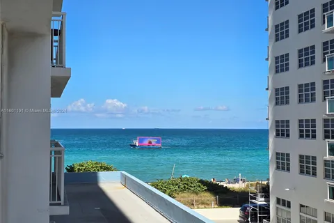 6969 Collins Ave # 406, Miami Beach FL 33141