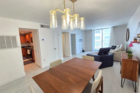 6969 Collins Ave # 406, Miami Beach FL 33141