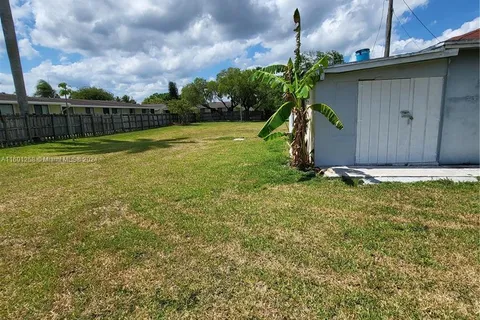 31350 SW 162nd Ave, Homestead FL 33033