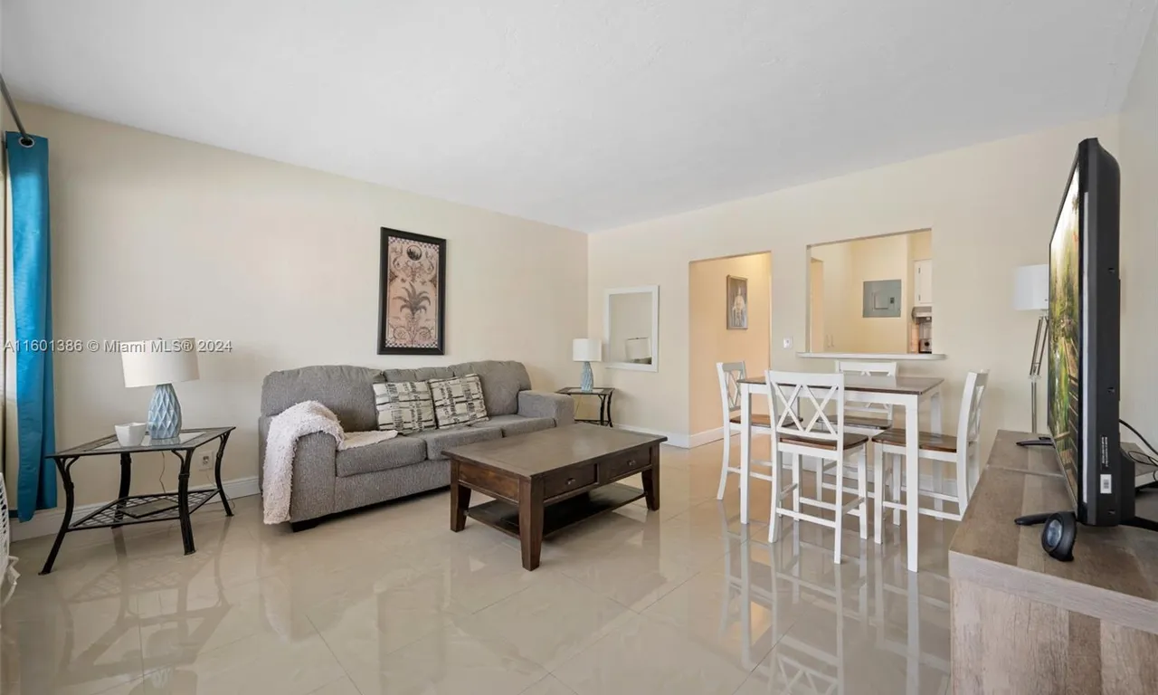 600 Layne Blvd # 210, Hallandale Beach FL 33009