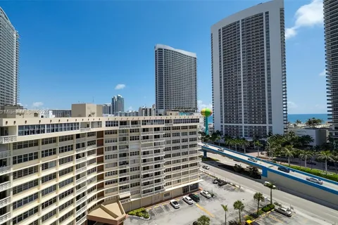 1825 S Ocean Dr # 513, Hallandale Beach FL 33009