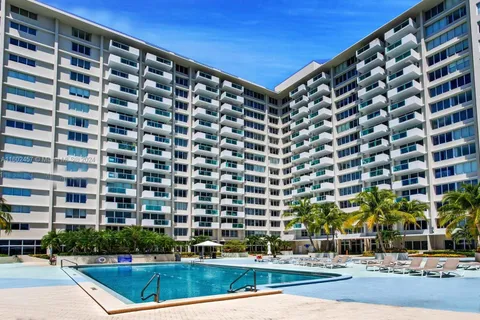 1200 West Ave # 1225, Miami Beach FL 33139