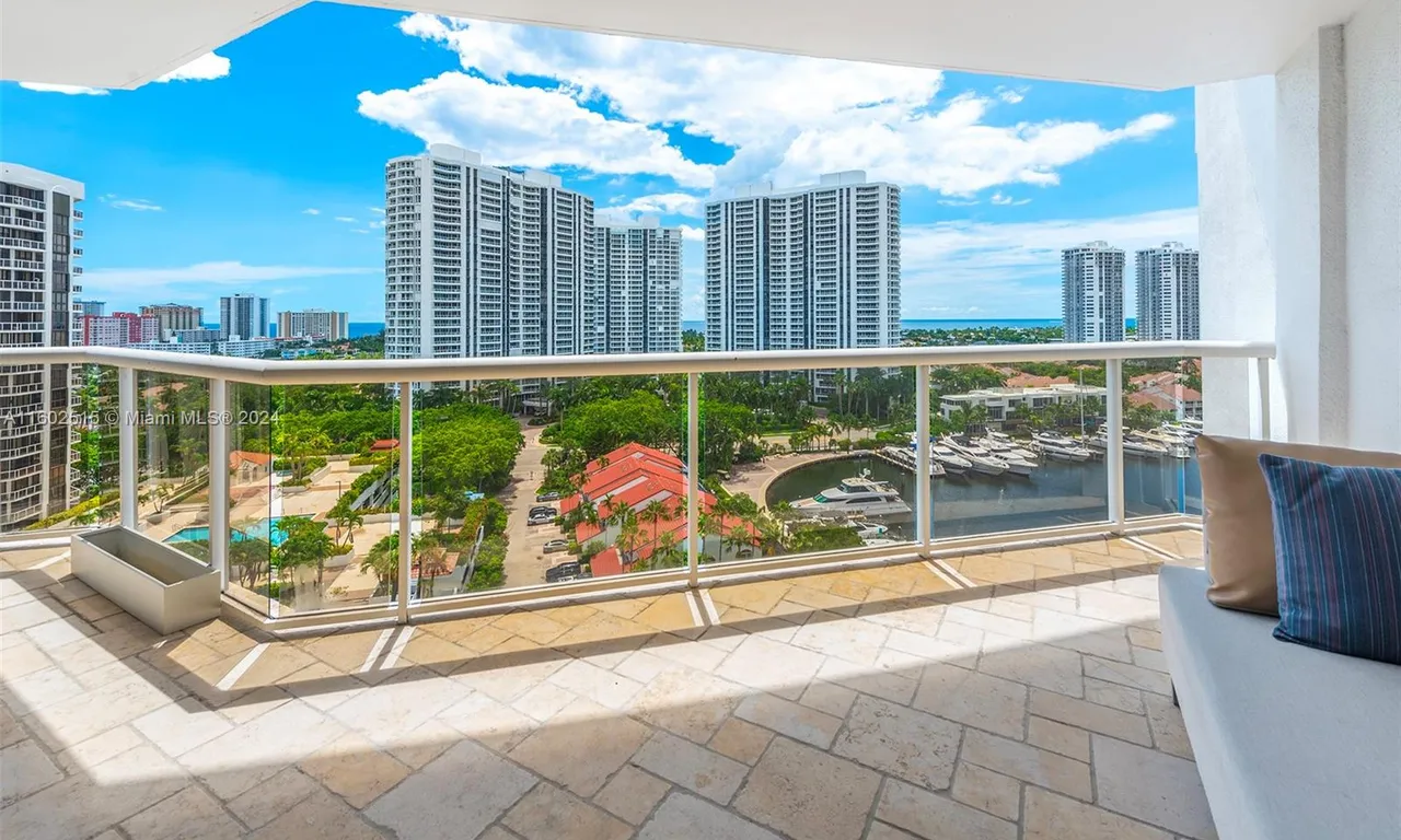 3610 Yacht Club Dr # 1407, Aventura FL 33180