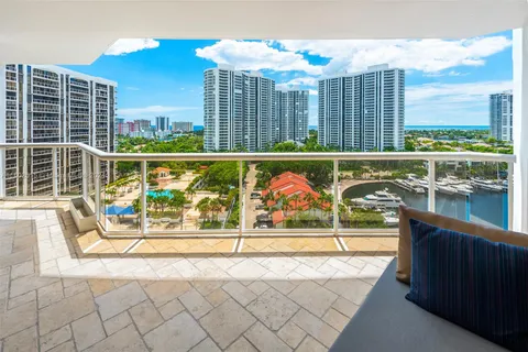 3610 Yacht Club Dr # 1407, Aventura FL 33180