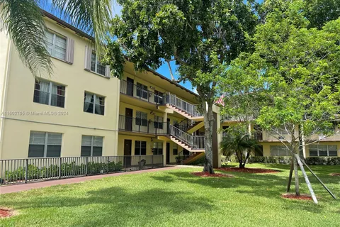 150 SW 134th Way # 304R, Pembroke Pines FL 33027