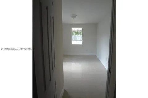 741 NE 142nd St, North Miami FL 33161