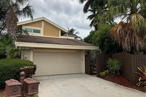 7870 W Stanway Pl W, Boca Raton FL 33433