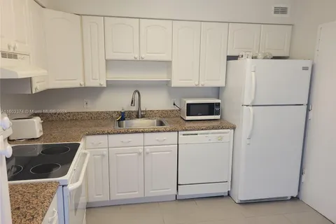 5161 Collins Ave # 1709, Miami Beach FL 33140