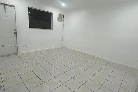 1538 NW 52nd Ave # 2, Lauderhill FL 33313