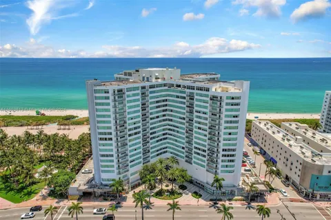 7135 Collins Ave # 501, Miami Beach FL 33141