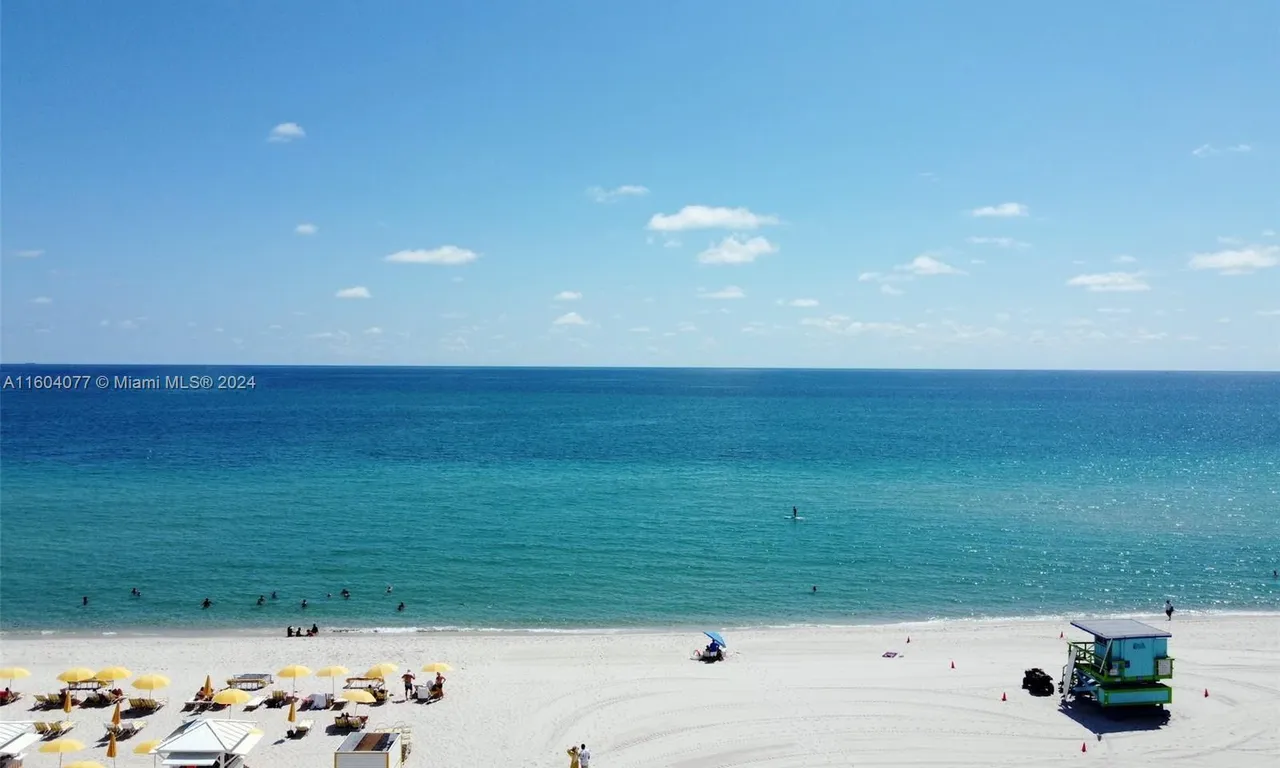 6061 Collins Ave # 23B, Miami Beach FL 33140