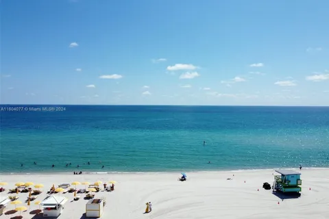 6061 Collins Ave # 23B, Miami Beach FL 33140