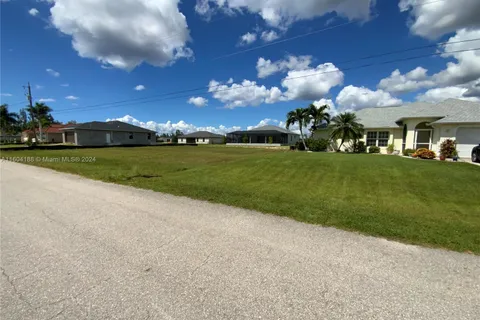 4111 NW 24 TERR, Cape Coral FL 33993