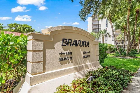 3301 N Country Club Dr # 709, Aventura FL 33180