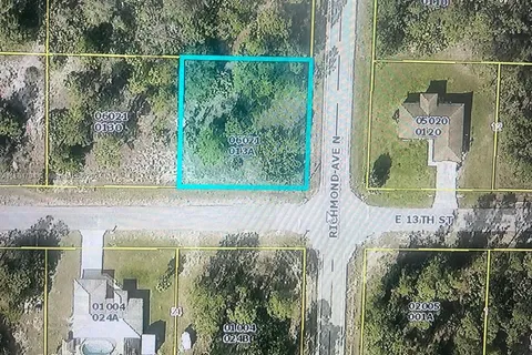 307 E 13TH ST, Other City - In The State Of Florida FL 33972