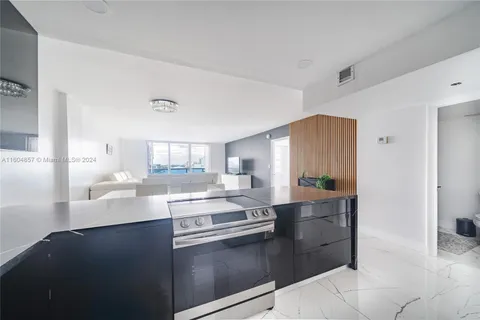 3800 S Ocean Dr # 803, Hollywood FL 33019