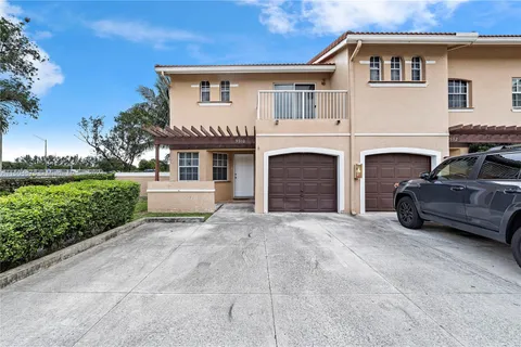 9510 SW 1st Pl # 1A, Coral Springs FL 33071