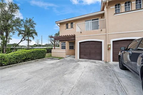 9510 SW 1st Pl # 1A, Coral Springs FL 33071