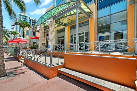 1451 Ocean Dr # 102, Miami Beach FL 33139