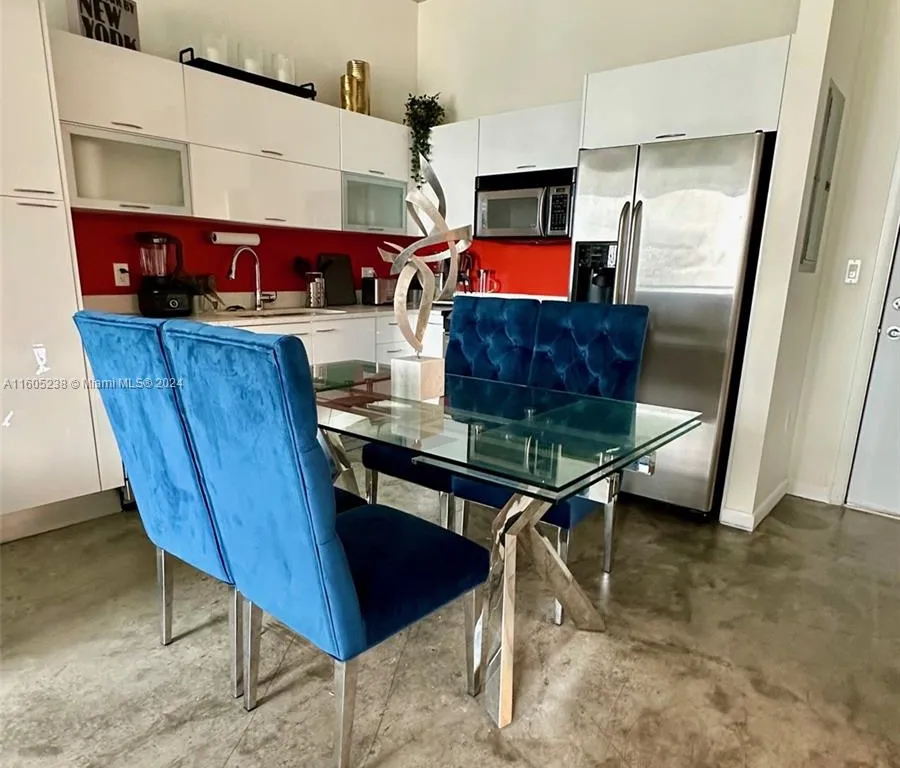 133 NE 2nd Ave # 2405, Miami FL 33132