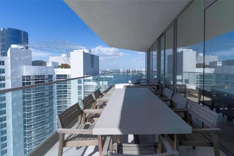 18975 Collins Ave # 3004, Sunny Isles Beach FL 33160